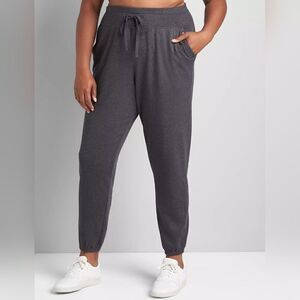 NWOT LIVI by Lane Bryant French Terry Joggers Sweat Pants - Size 22/24